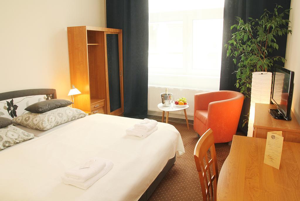 Saraya Wellness & Penzion Teplice Exteriör bild